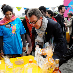 Animer un camion-laboratoire en zones rurales pour sensibiliser aux enjeux climatiques